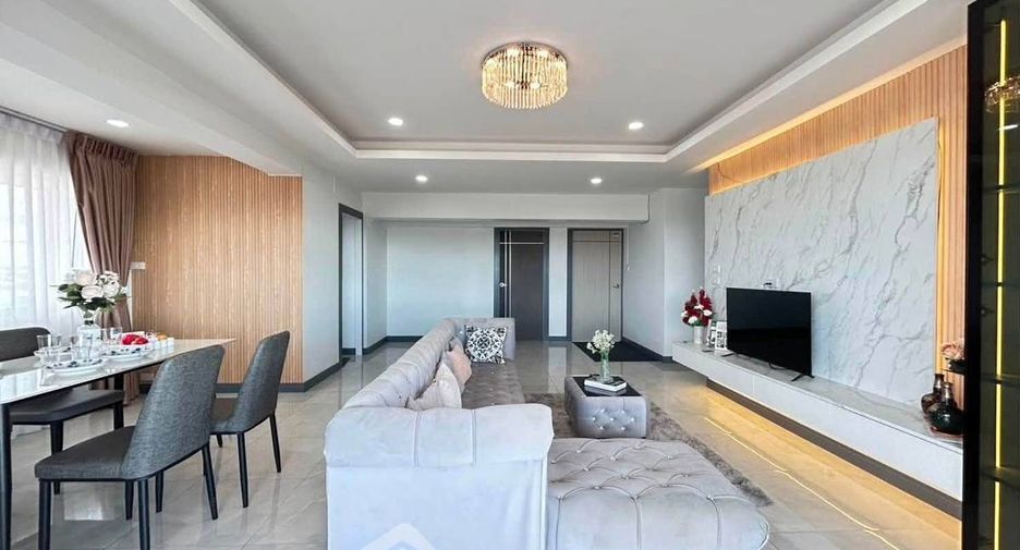 Condo en venta de 3 habitaciones en Jomtien, Pattaya