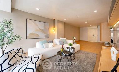 For sale 2 ベッドルーム condo in Khlong Toei, Bangkok