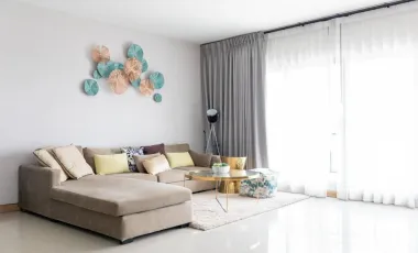 For rent 3 bedrooms condo in Mueang Chiang Mai, Chiang Mai