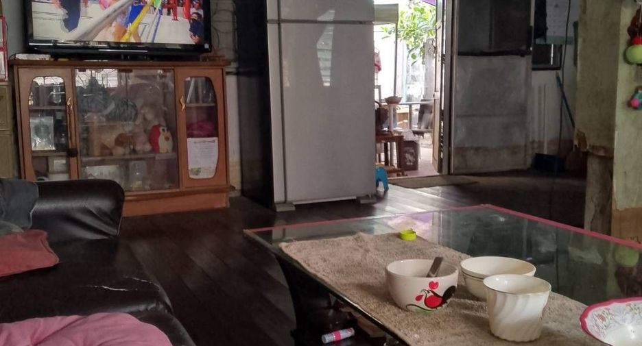 For sale 2 bedrooms house in Phasi Charoen, Bangkok