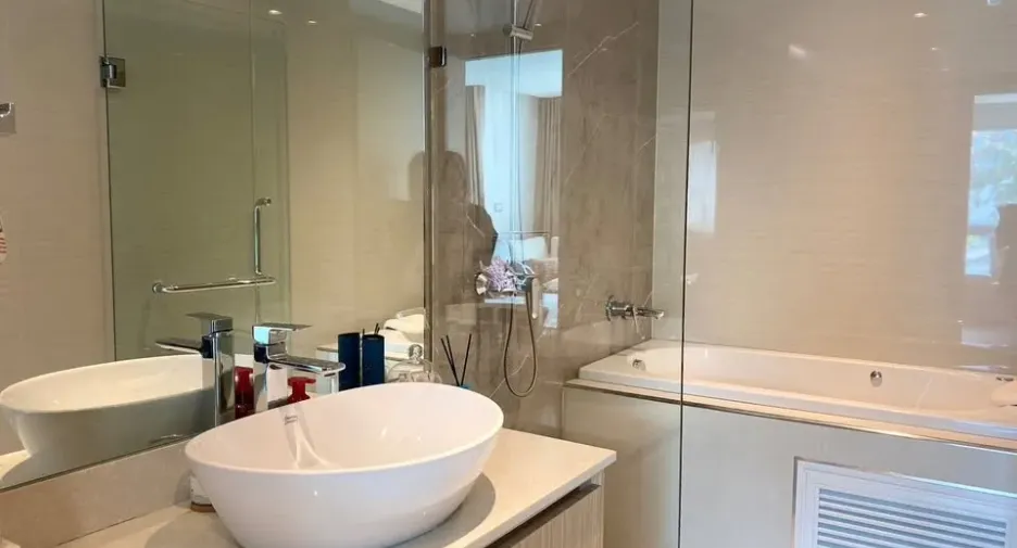 Condo en alquiler de 2 habitaciones en Watthana, Bangkok