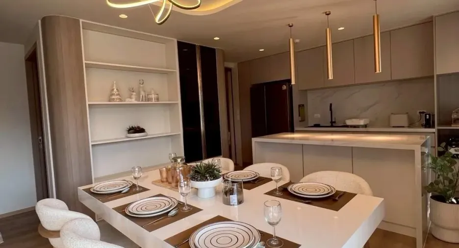 For rent 2 bedrooms condo in Mueang Phuket, Phuket