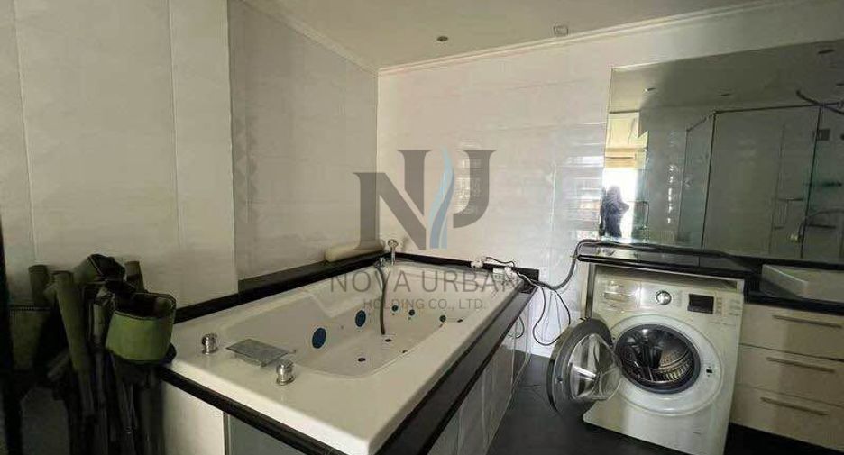 À vendre 2 chambres condo à Bang Lamung, Chonburi