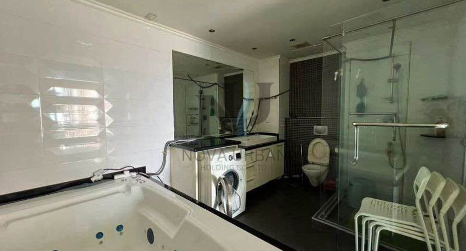 À vendre 2 chambres condo à Bang Lamung, Chonburi