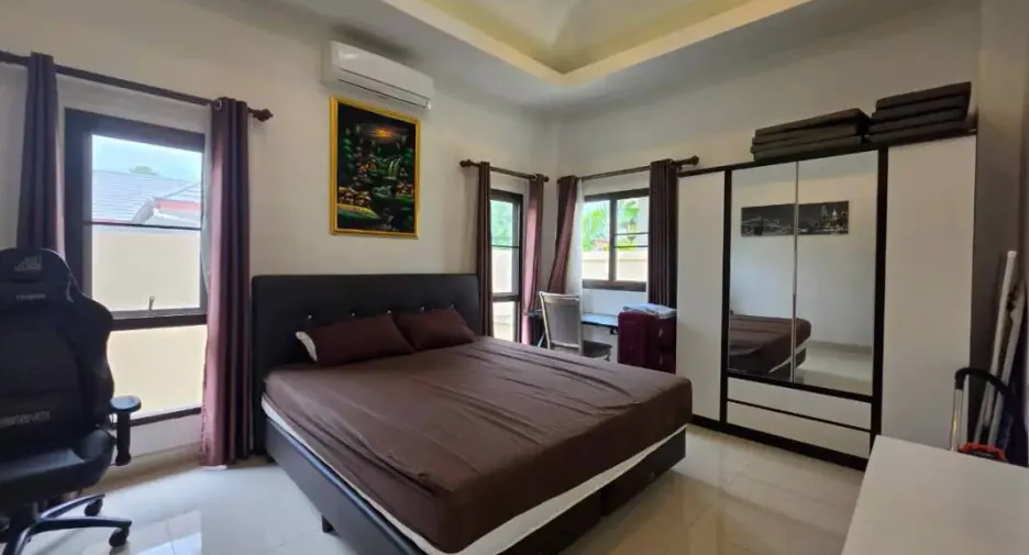 À louer 3 chambres maison à Huay Yai, Pattaya