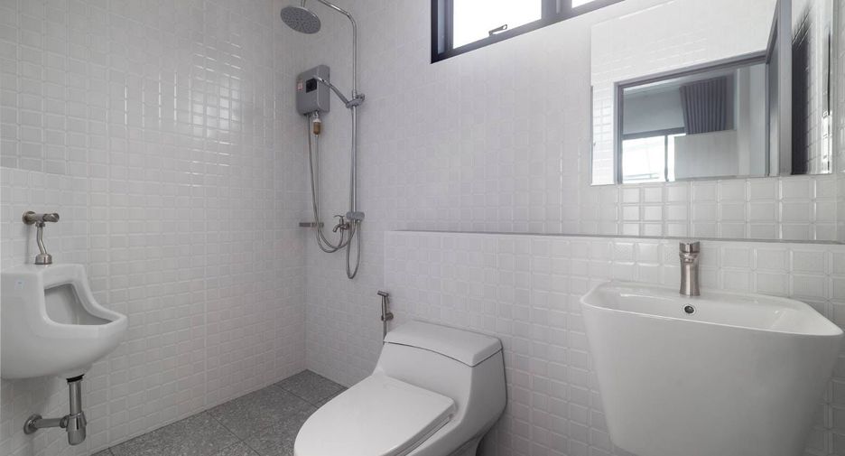 For rent 2 bedrooms house in Mueang Phuket, Phuket