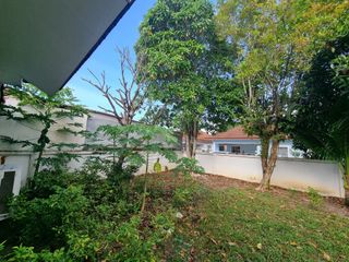 Casa en alquiler de 3 habitaciones en Thalang, Phuket