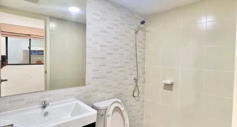 For rent 3 ベッドルーム townhouse in Kathu, Phuket