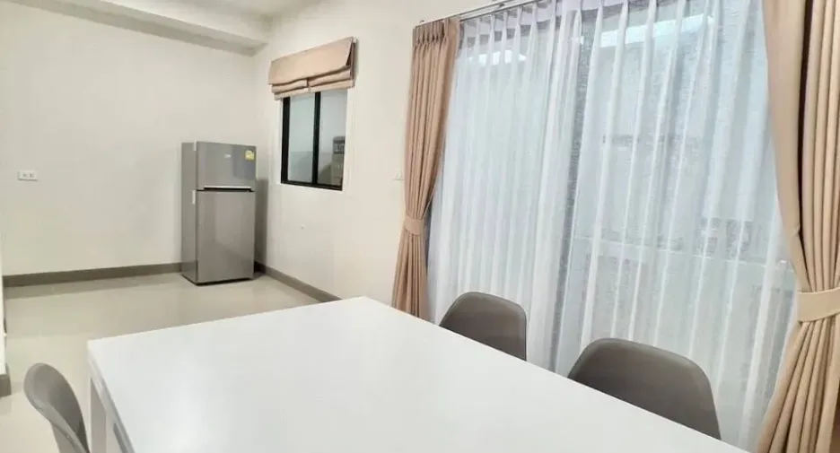 For rent 3 ベッドルーム townhouse in Kathu, Phuket