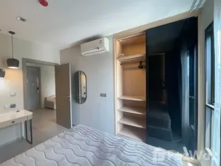 À louer 1 chambre condo à Huai Khwang, Bangkok