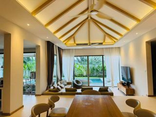 À louer 4 chambres villa à Thalang, Phuket