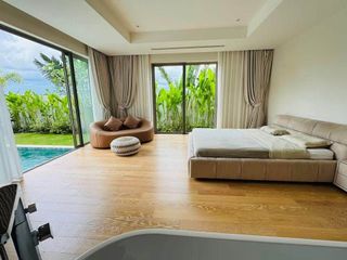 À louer 4 chambres villa à Thalang, Phuket