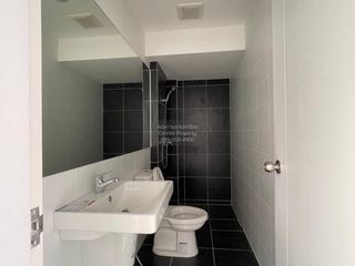 Продажа 4 спальни таунхаус в Саи Маи, Бангкок