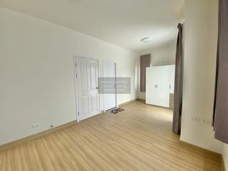 Продажа 4 спальни дом в Кхлонг Сам Ща, Бангкок