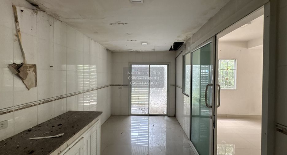 Reihenhaus zum Kauf mit 3 Zimmer in Bang Kruai, Nonthaburi