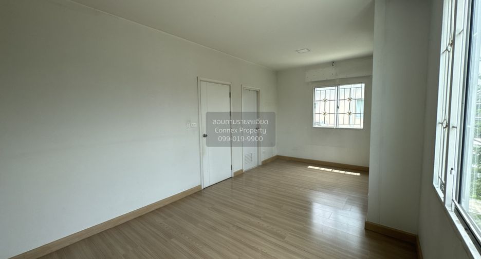 Reihenhaus zum Kauf mit 3 Zimmer in Bang Kruai, Nonthaburi