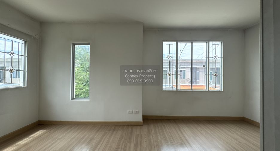 Reihenhaus zum Kauf mit 3 Zimmer in Bang Kruai, Nonthaburi