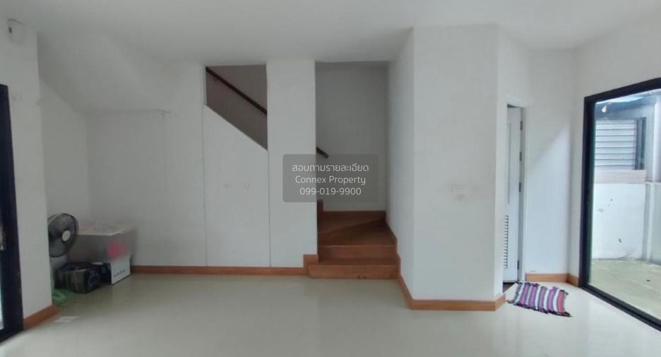 Продажа 3 спальни таунхаус в Bang Bua Thong, Нонтабури