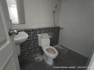 Продажа 3 спальни таунхаус в Bang Bua Thong, Нонтабури