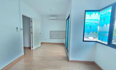 Продажа 3 спальни таунхаус в Bang Bua Thong, Нонтабури