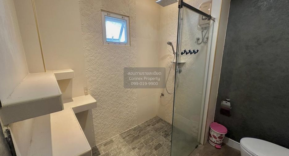 For sale 3 bedrooms house in Bang Phli, Samut Prakan