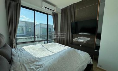 For sale 4 bedrooms house in Khan Na Yao, Bangkok