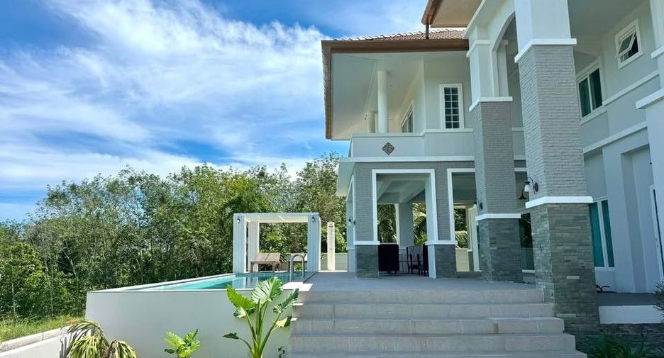 Villa en alquiler de 7 habitaciones en Thalang, Phuket