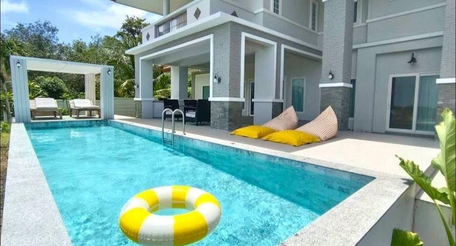 Villa en alquiler de 7 habitaciones en Thalang, Phuket