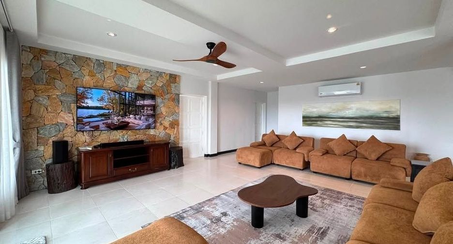 Villa en alquiler de 7 habitaciones en Thalang, Phuket