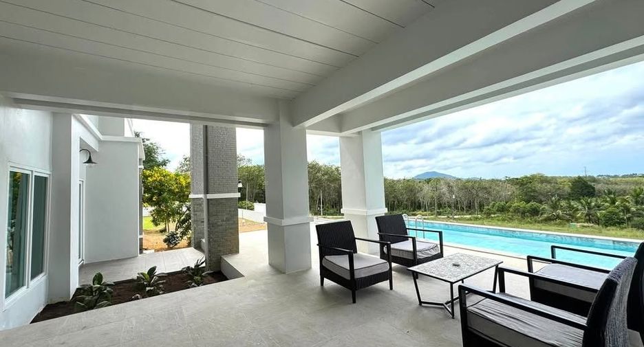 Villa en alquiler de 7 habitaciones en Thalang, Phuket