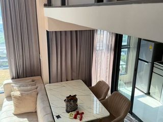 Продажа 2 спальни кондо в Ратчатхещи, Бангкок