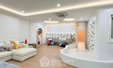 Casa en venta de 4 habitaciones en Prawet, Bangkok