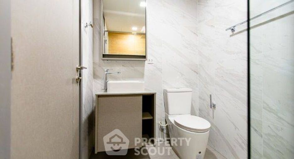 Condo en venta de 2 habitaciones en Watthana, Bangkok