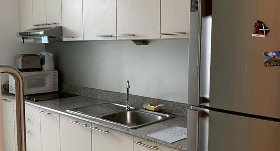 Condo en alquiler de 2 habitaciones en Phaya Thai, Bangkok