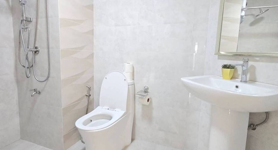 For rent 1 bed condo in Yan Nawa, Bangkok