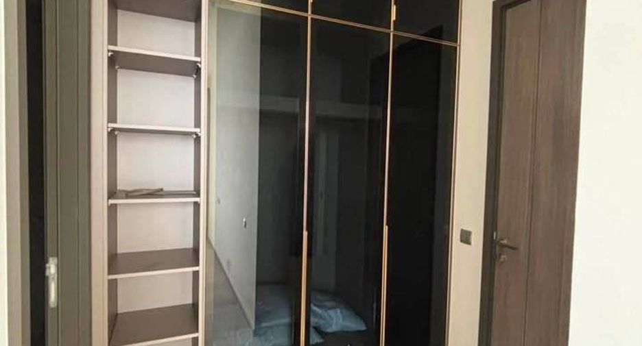 Аренда 3 спальни кондо в Банг Кхо Лаем, Бангкок