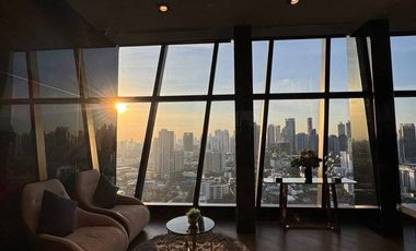 À louer 1 chambre condo à Khlong Toei, Bangkok