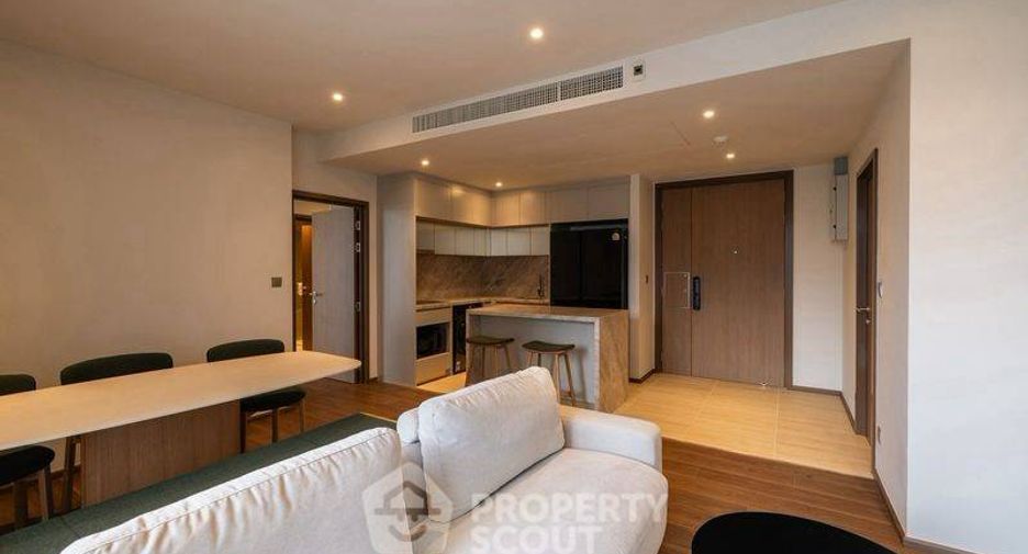 For rent 2 bedrooms condo in Khlong Toei, Bangkok