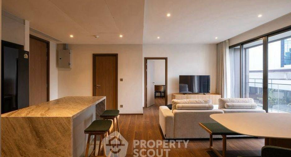 For rent 2 bedrooms condo in Khlong Toei, Bangkok