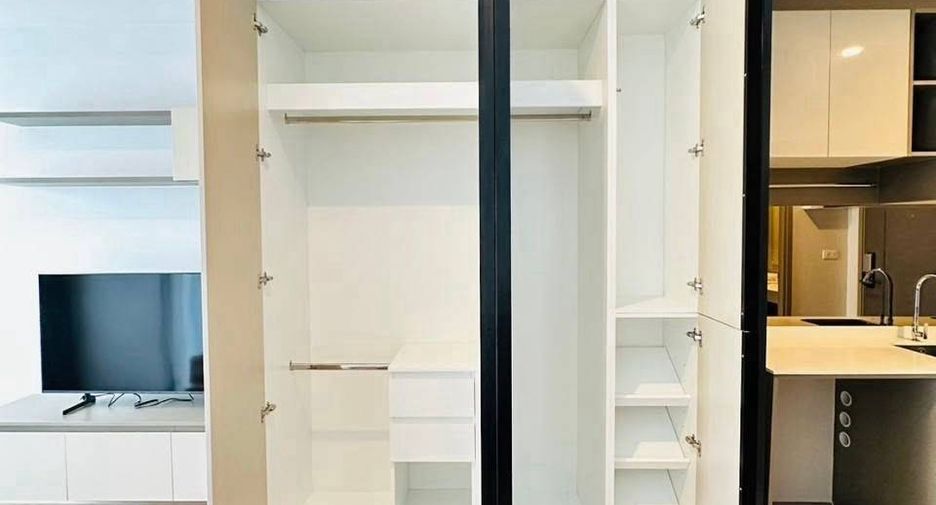 For rent 1 bed condo in Huai Khwang, Bangkok