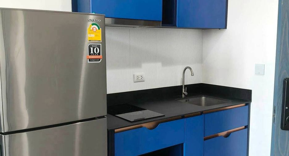 For rent 1 bed condo in Watthana, Bangkok