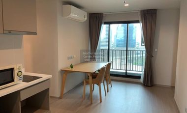 À louer 2 chambres condo à Chatuchak, Bangkok
