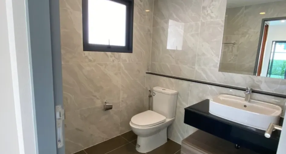 Haus zum Kauf mit 4 Zimmer in Prawet, Bangkok