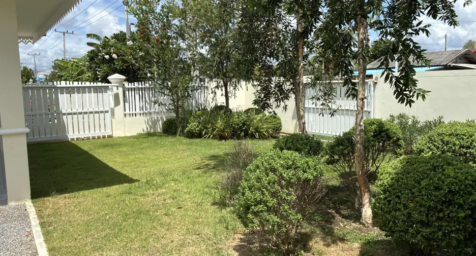 Haus zur Miete mit 2 Zimmer in Cha Am, Phetchaburi