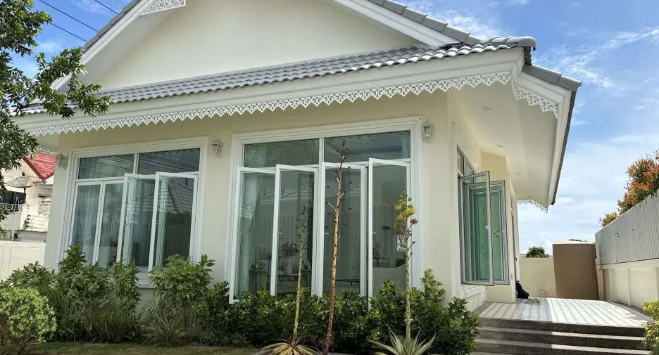 Haus zur Miete mit 2 Zimmer in Cha Am, Phetchaburi