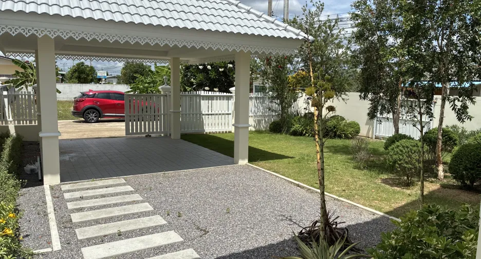 Haus zur Miete mit 2 Zimmer in Cha Am, Phetchaburi