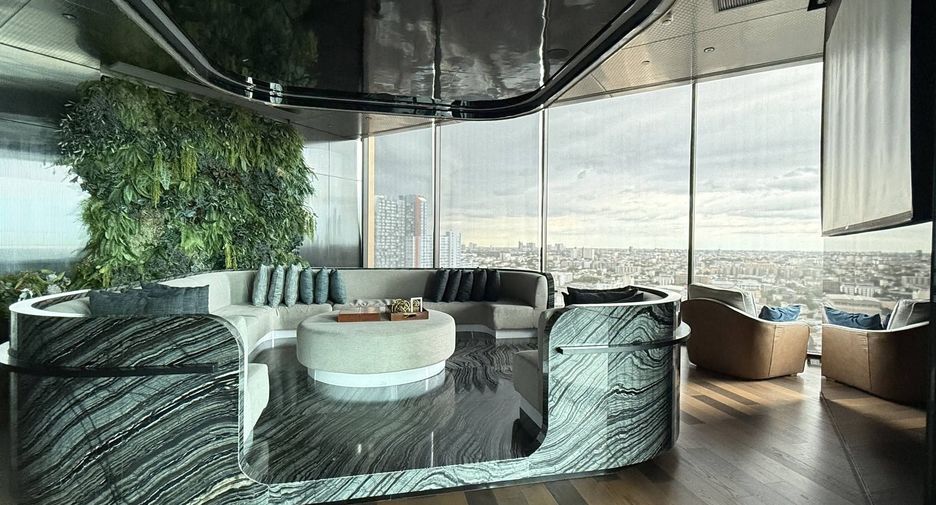 À louer 1 chambre condo à Phra Khanong, Bangkok
