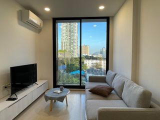 À louer 1 chambre condo à Khlong Toei, Bangkok