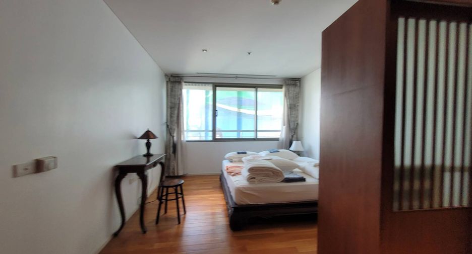 À louer 2 chambres condo à Khlong Toei, Bangkok