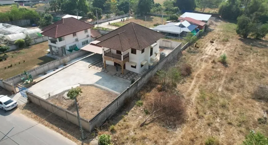 出售 4 卧室 独立屋 在 Bang Lamung, Chon Buri